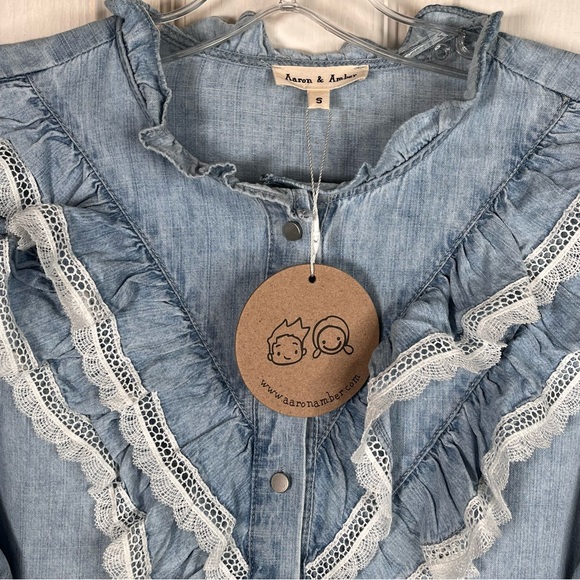 Aaron & Amber Chambray Ruffle Lace Button Front Shirt Sz S Puff Sleeves - Picture 7 of 16